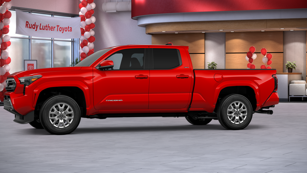 2026 Toyota Tacoma SR5 - Photo 17