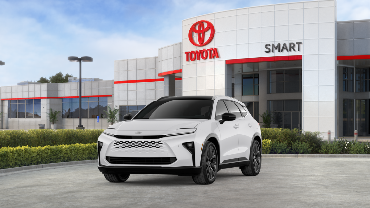 2026 Toyota Toyota Crown Signia AWD