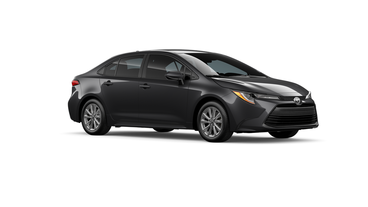 2026 Toyota Corolla LE photo 32