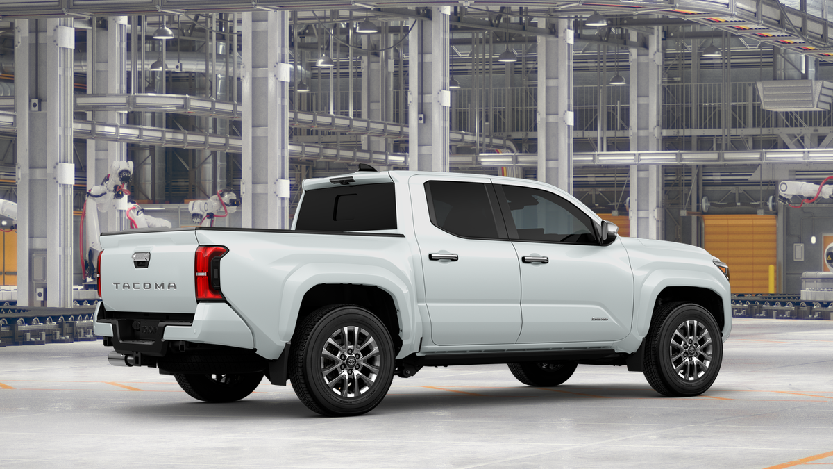 New 2026 Wind Chill Pearl <sup>1</sup> Toyota  Limited image 13