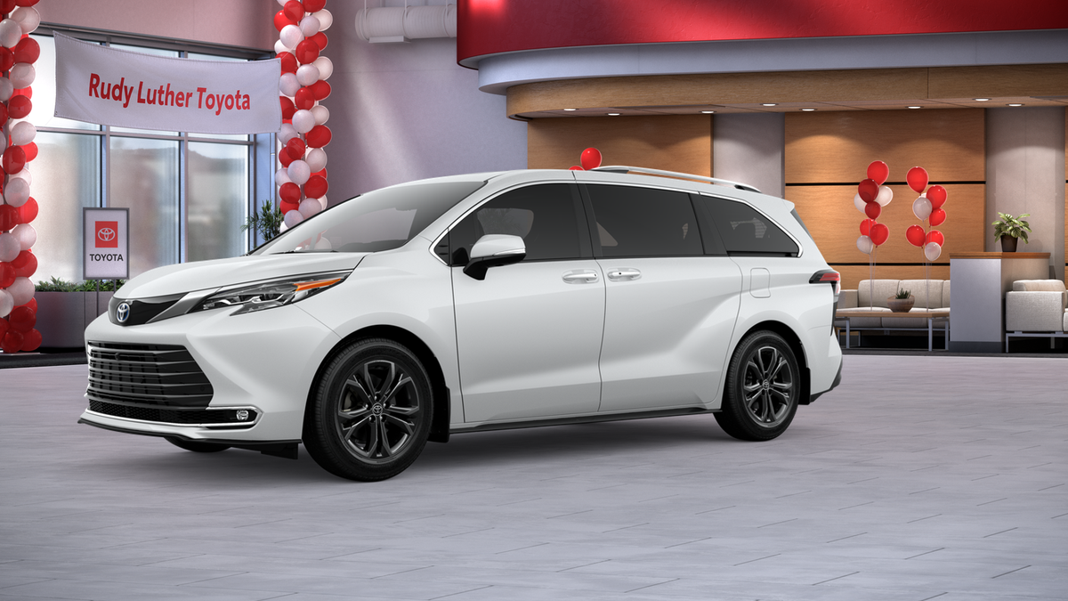 New 2025 Wind Chill Pearl <sup>1</sup> Toyota  Platinum image 3