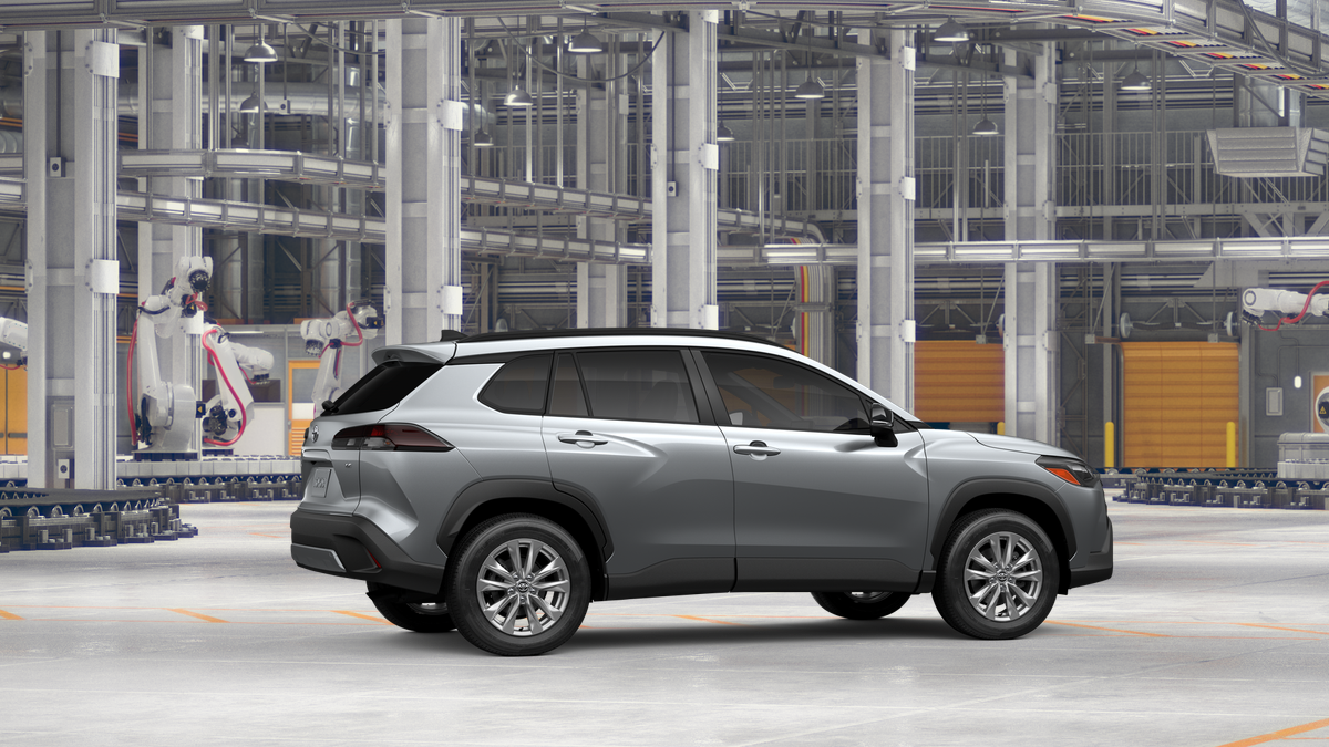 2026 Toyota Corolla Cross LE photo 12
