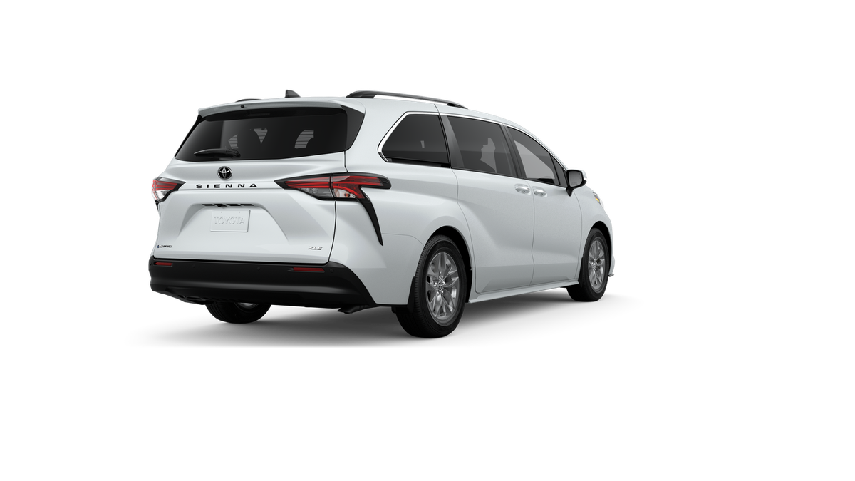 New 2026 Wind Chill Pearl <sup>1</sup> Toyota  XLE image 11
