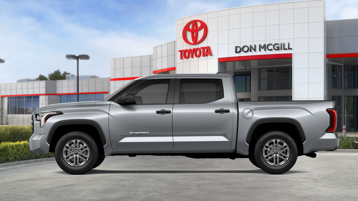 2026 Toyota Tundra SR5 CrewMax photo 6