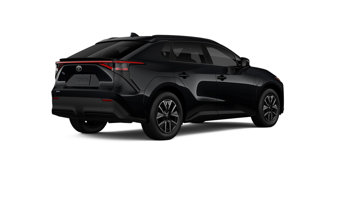 2026 Toyota bZ XLE - Photo 32
