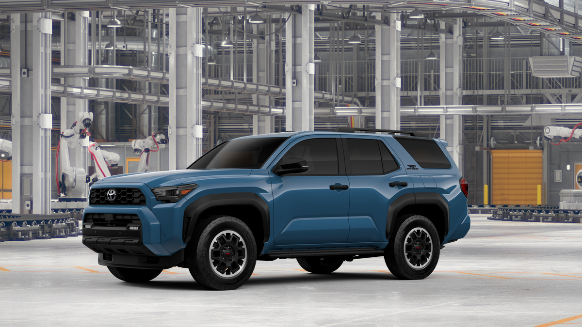 2025 Toyota 4Runner TRD Off-Road photo 2