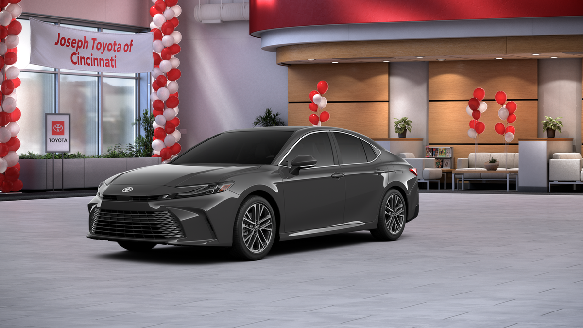 2026 Toyota Camry XLE's photo