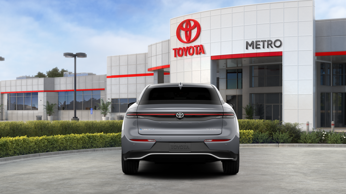 New 2026 Heavy Metal <sup>1</sup> Toyota  Platinum image 10