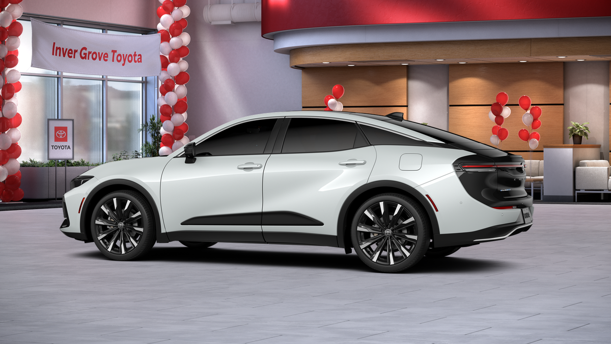 2026 Toyota Crown Platinum - Photo 7