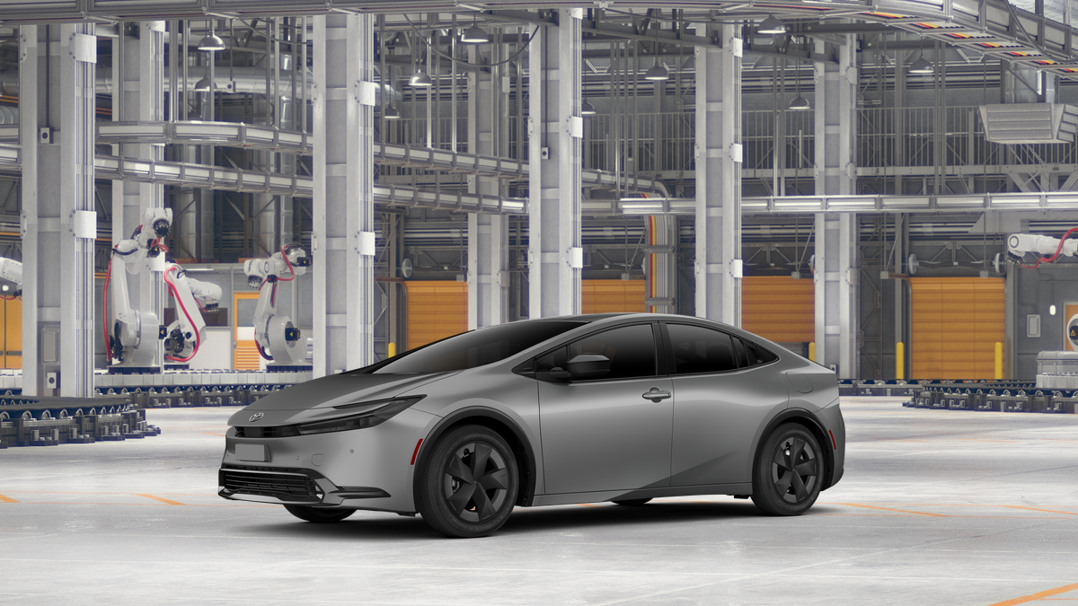 2026 Toyota Prius LE photo 2