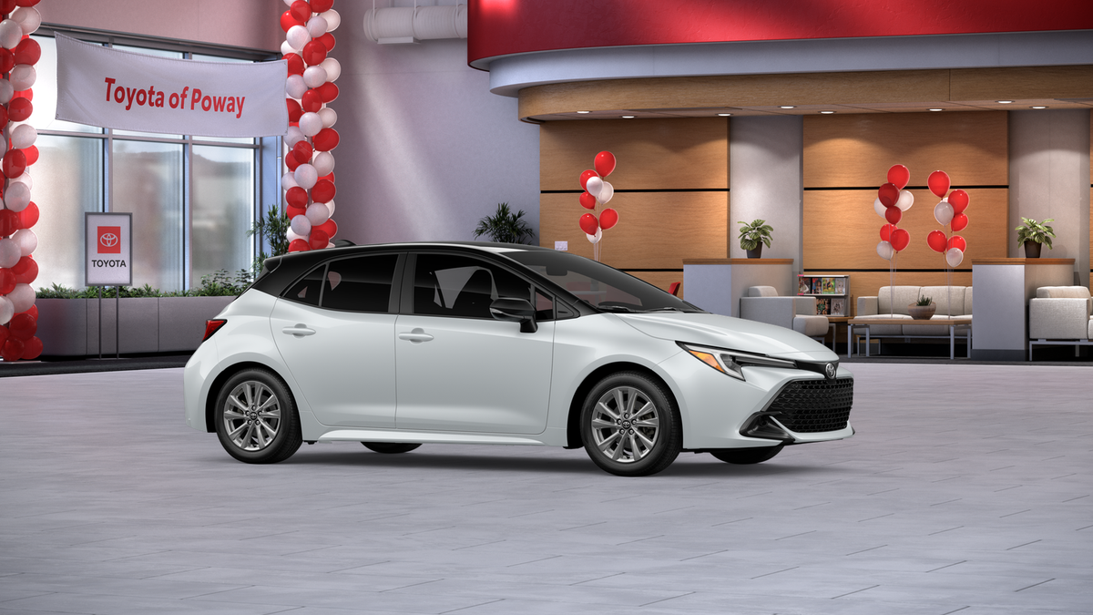 New 2027 Wind Chill Pearl with Black roof <sup>1</sup> Toyota  SE image 37
