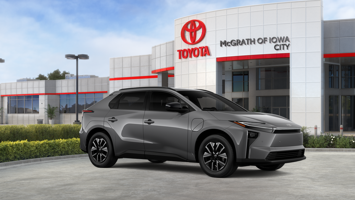 New 2026 Heavy Metal <sup>1</sup> Toyota  XLE image 34