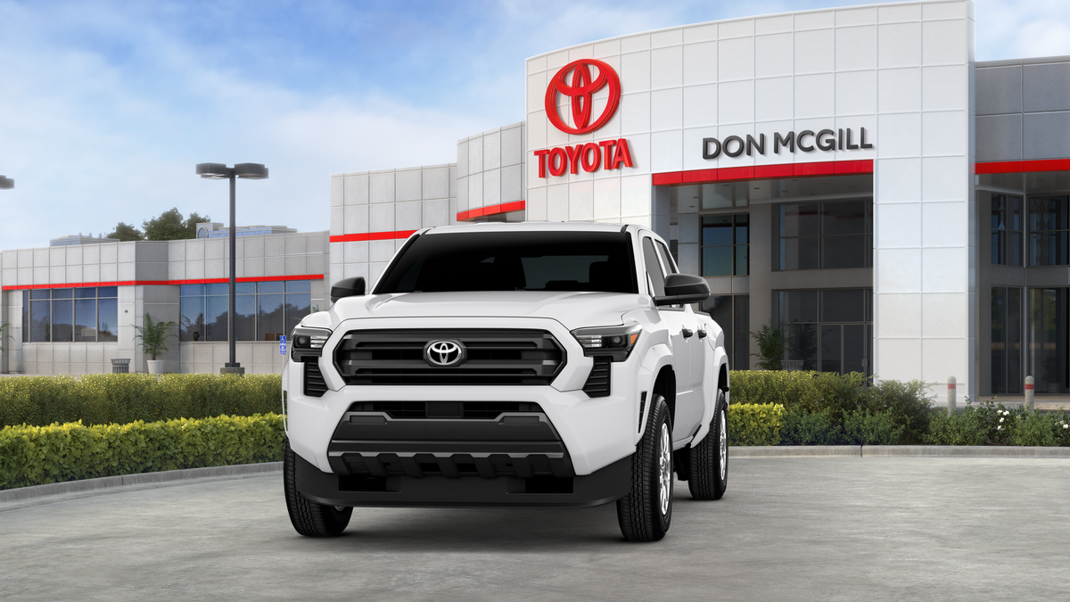 2026 Toyota Tacoma SR Double Cab photo 2