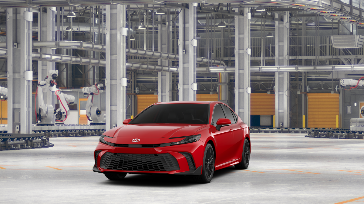 2026 Toyota Camry SE photo 3