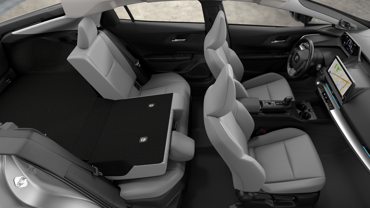 New 2026 Wind Chill Pearl <sup>1</sup> Toyota  Limited image 4