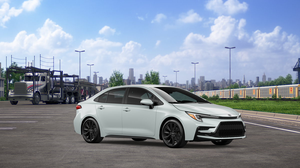 New 2026 Wind Chill Pearl <sup>1</sup> Toyota  SE image 16