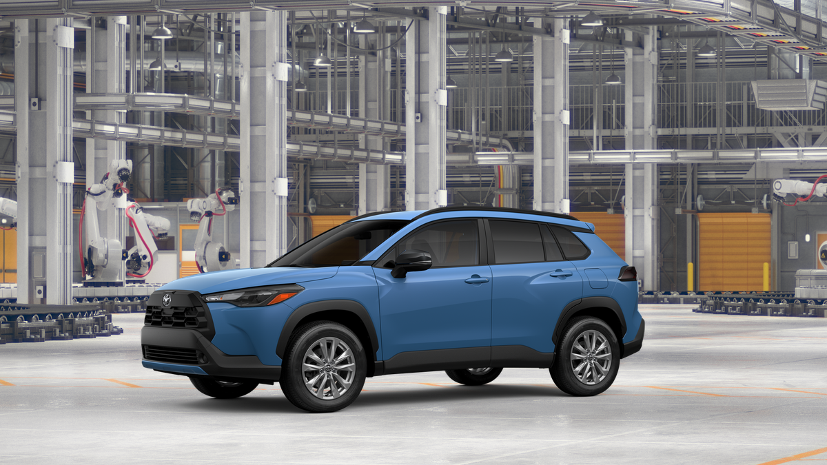 2026 Toyota Corolla Cross LE photo 3