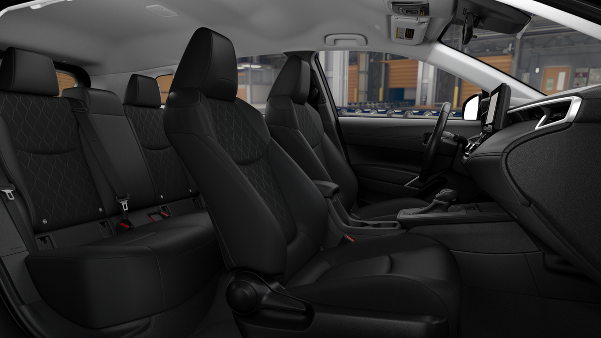 2026 Toyota Corolla Cross LE photo 19