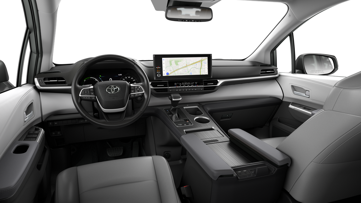 2025 Toyota Sienna XLE photo 35