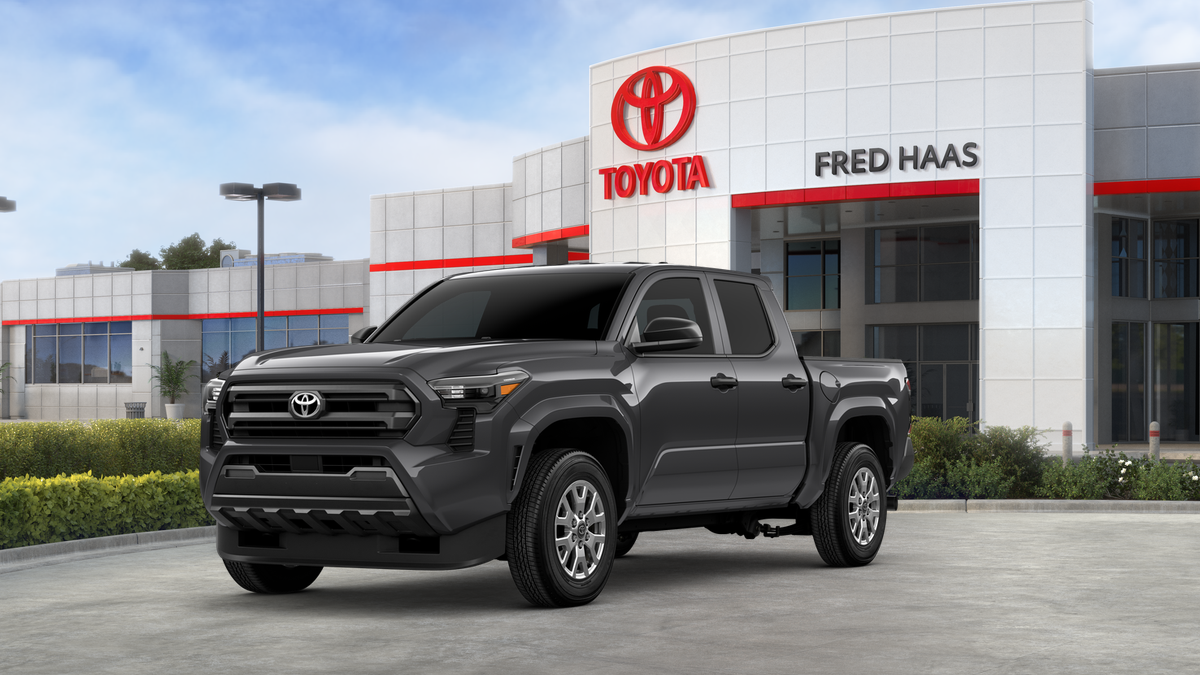 2025 Toyota Tacoma SR Double Cab photo 2