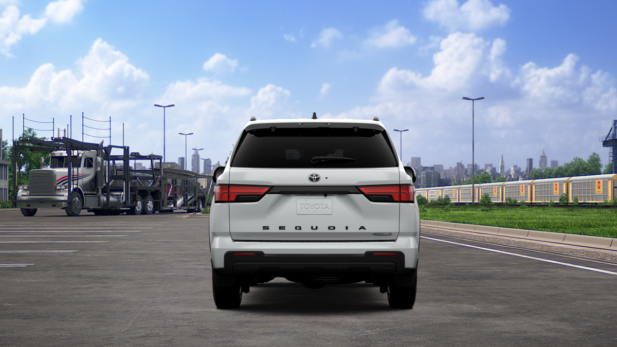 New 2026 Wind Chill Pearl <sup>1</sup> Toyota  Platinum image 10