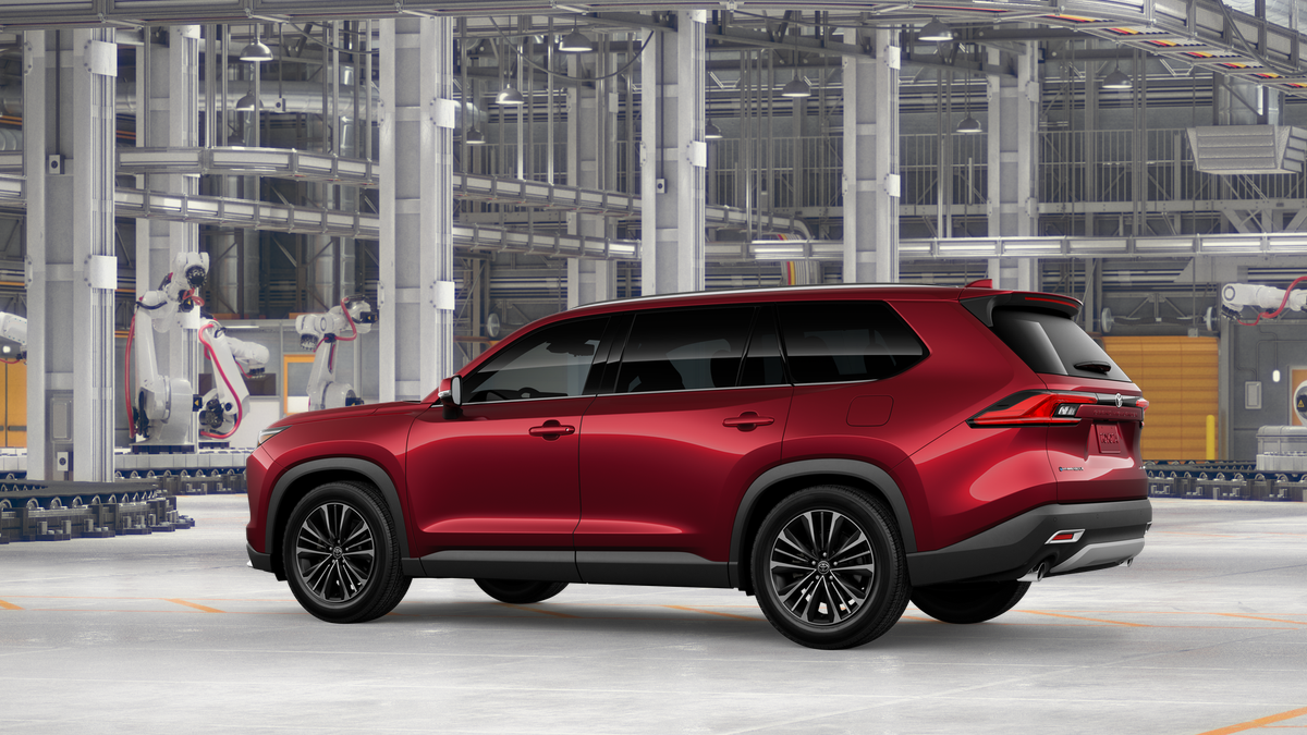 New 2026 Toyota Grand Highlander Hybrid SUV