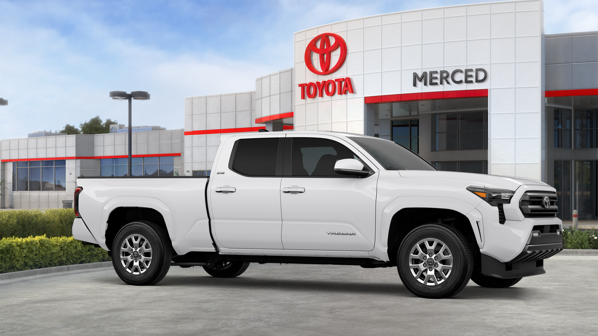 2025 Toyota Tacoma SR5 Double Cab photo 32