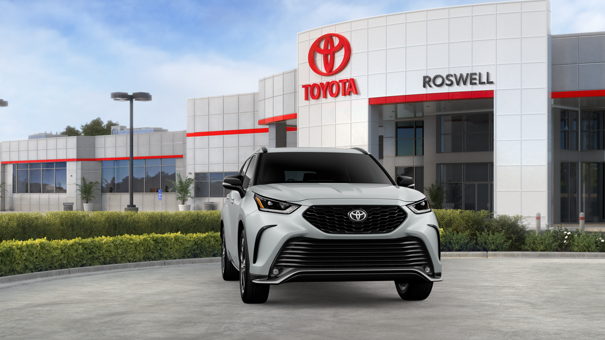 New 2026 Wind Chill Pearl <sup>1</sup> Toyota  XSE image 56