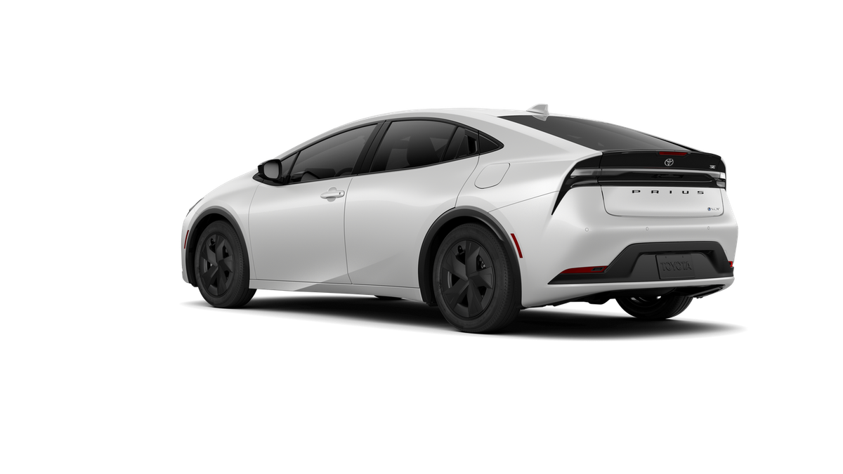 2026 Toyota Prius Plug-in Hybrid SE photo 38