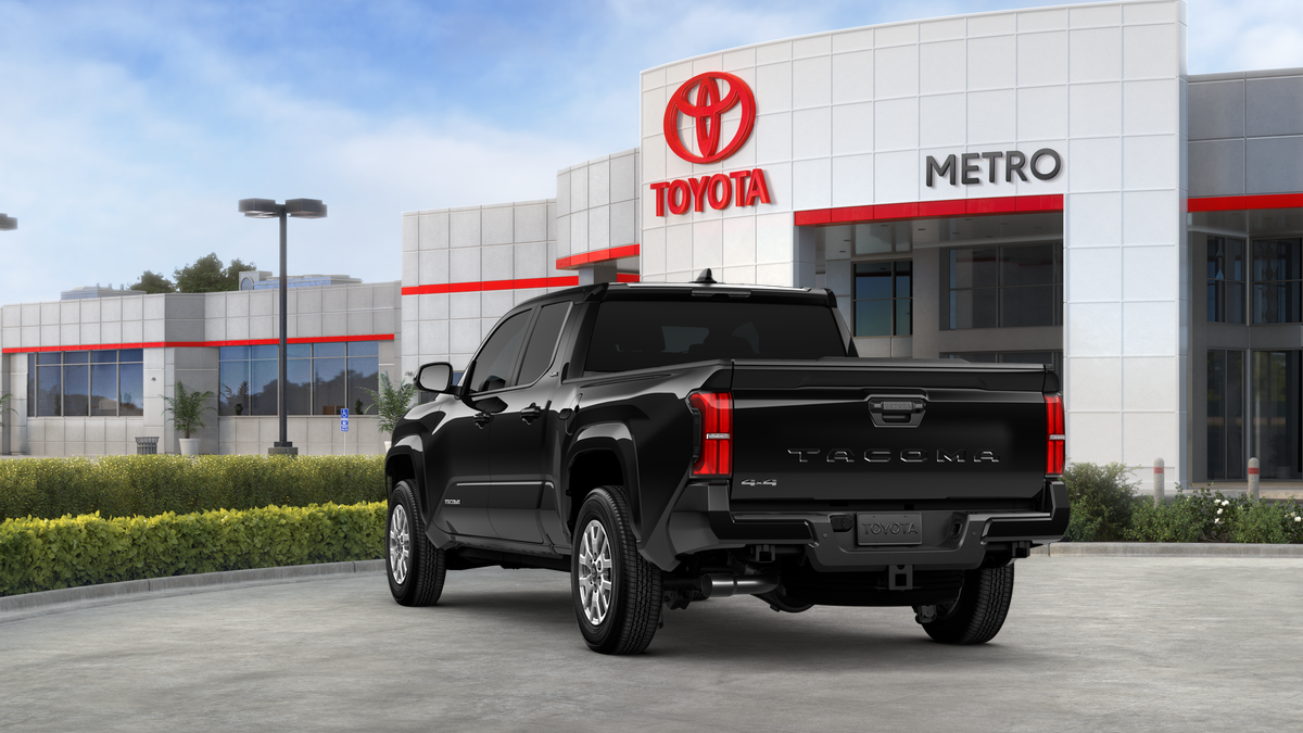 2025 Toyota Tacoma SR5 Double Cab photo 7