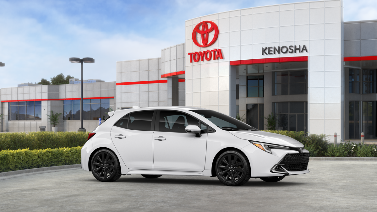 2025 Toyota Corolla XSE photo 12