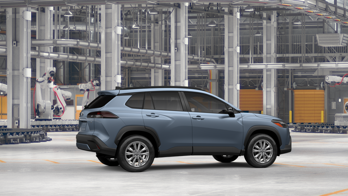2026 Toyota Corolla Cross LE photo 12