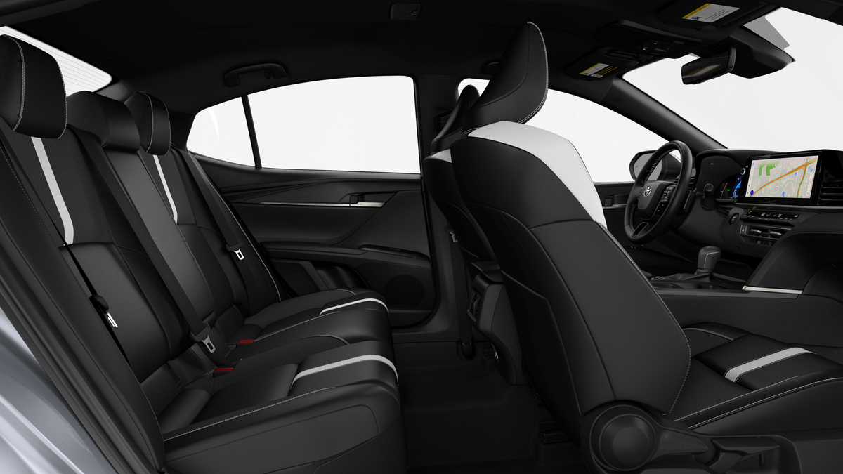 2026 Toyota Camry SE photo 33