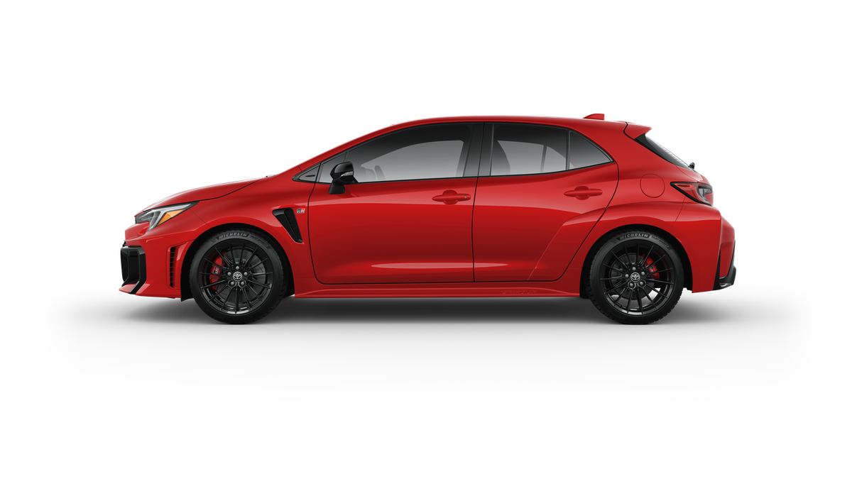 2025 Toyota Corolla GR Premium photo 18