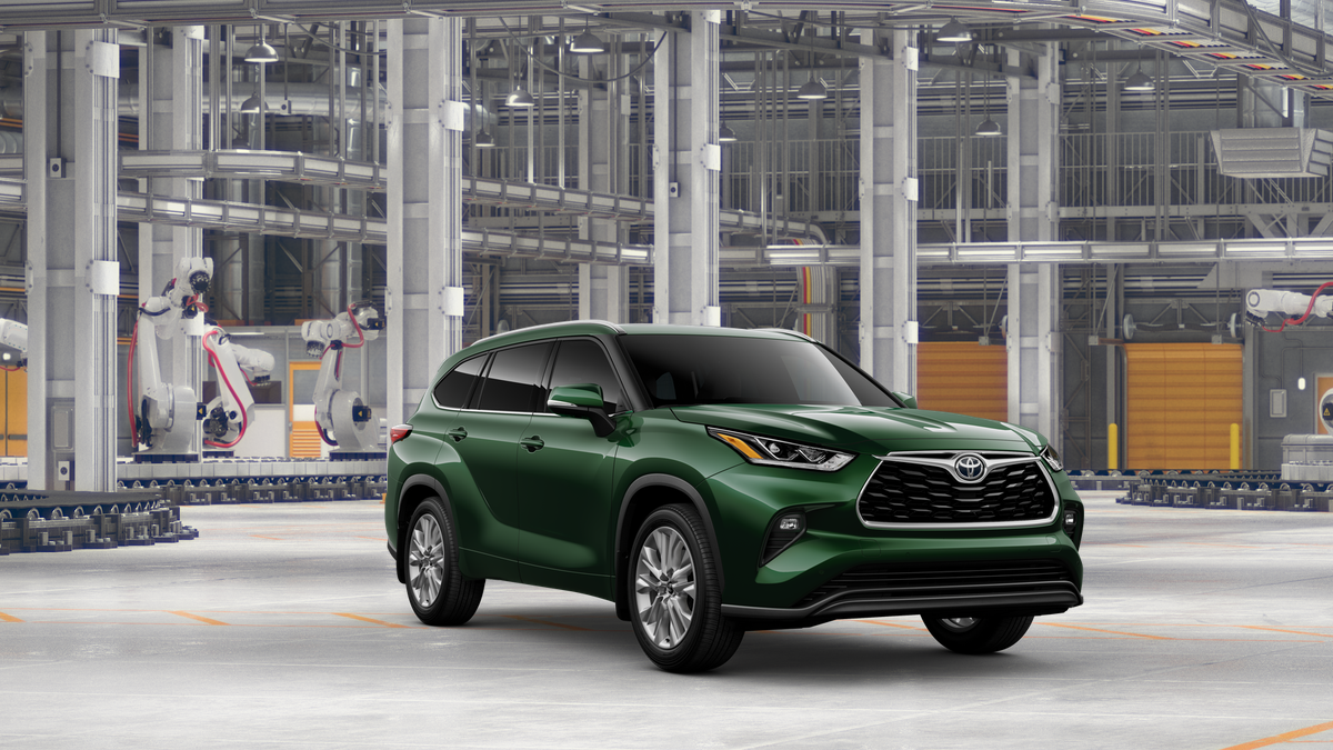 2025 Toyota Highlander Limited photo 17