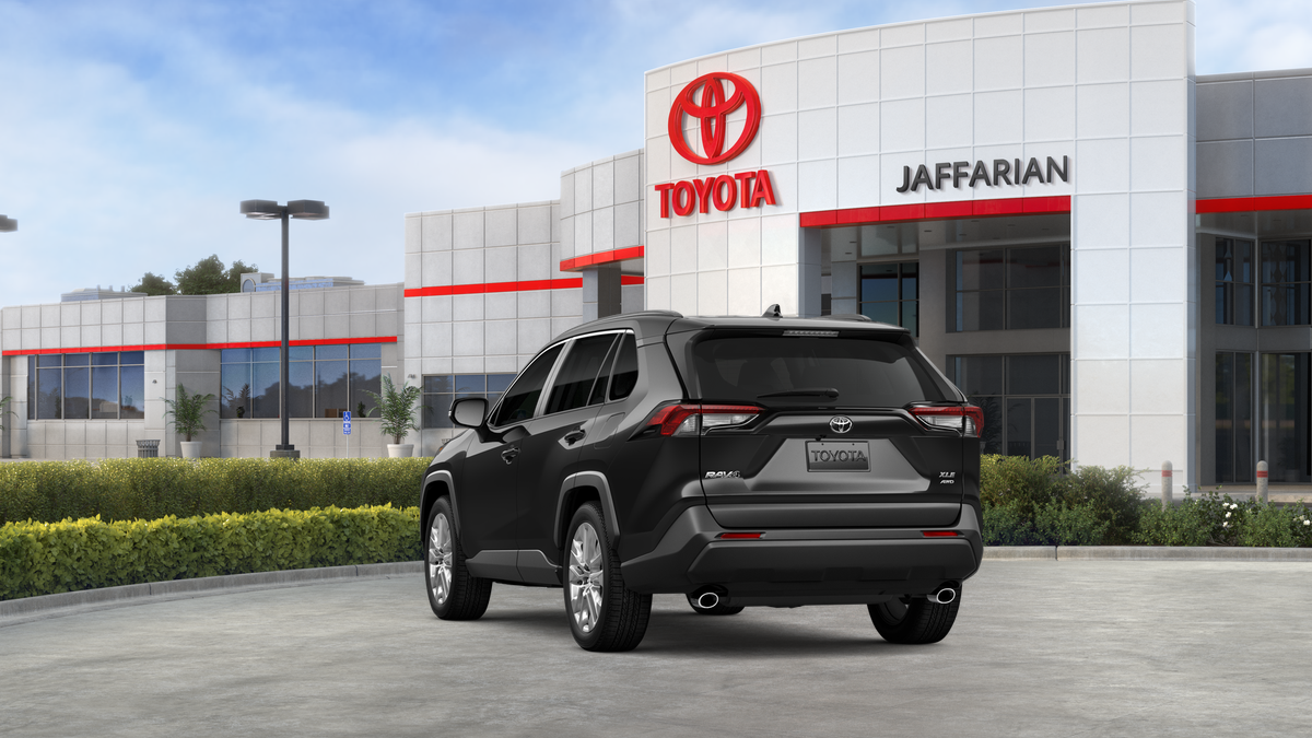 2025 Toyota RAV4 XLE Premium photo 21