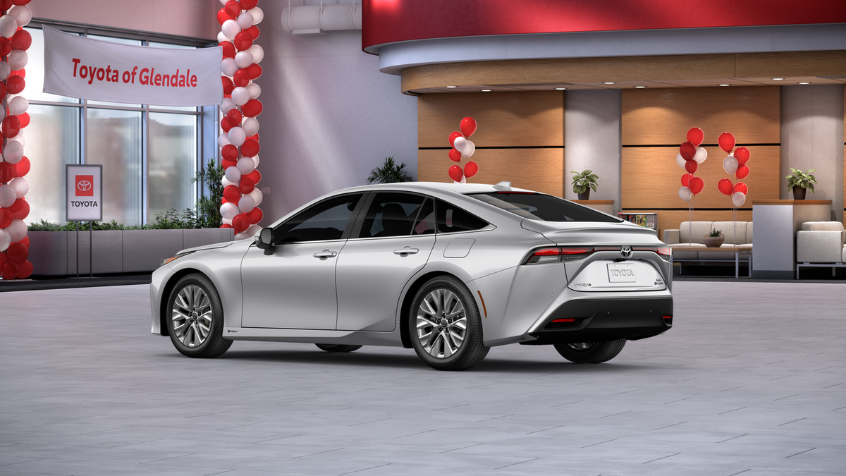 2025 Toyota Mirai XLE - Photo 8