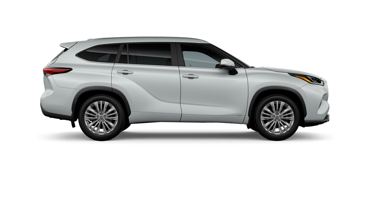 New 2026 Wind Chill Pearl <sup>1</sup> Toyota  Platinum image 14