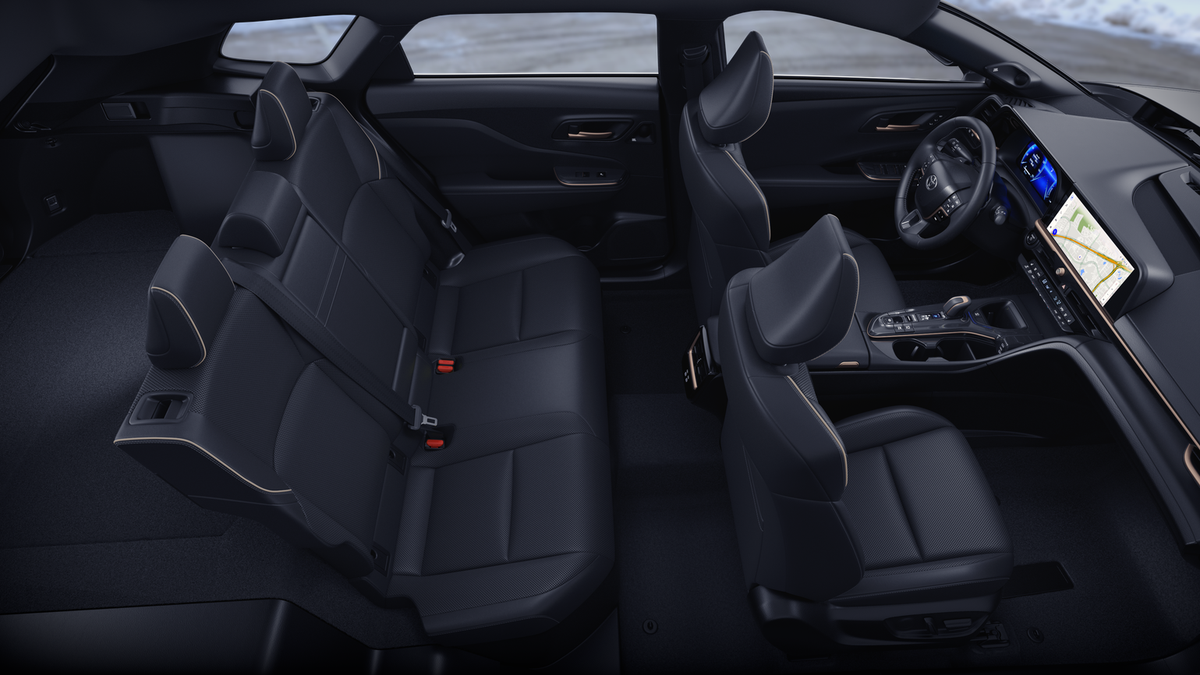 2026 Toyota Crown Signia photo 4
