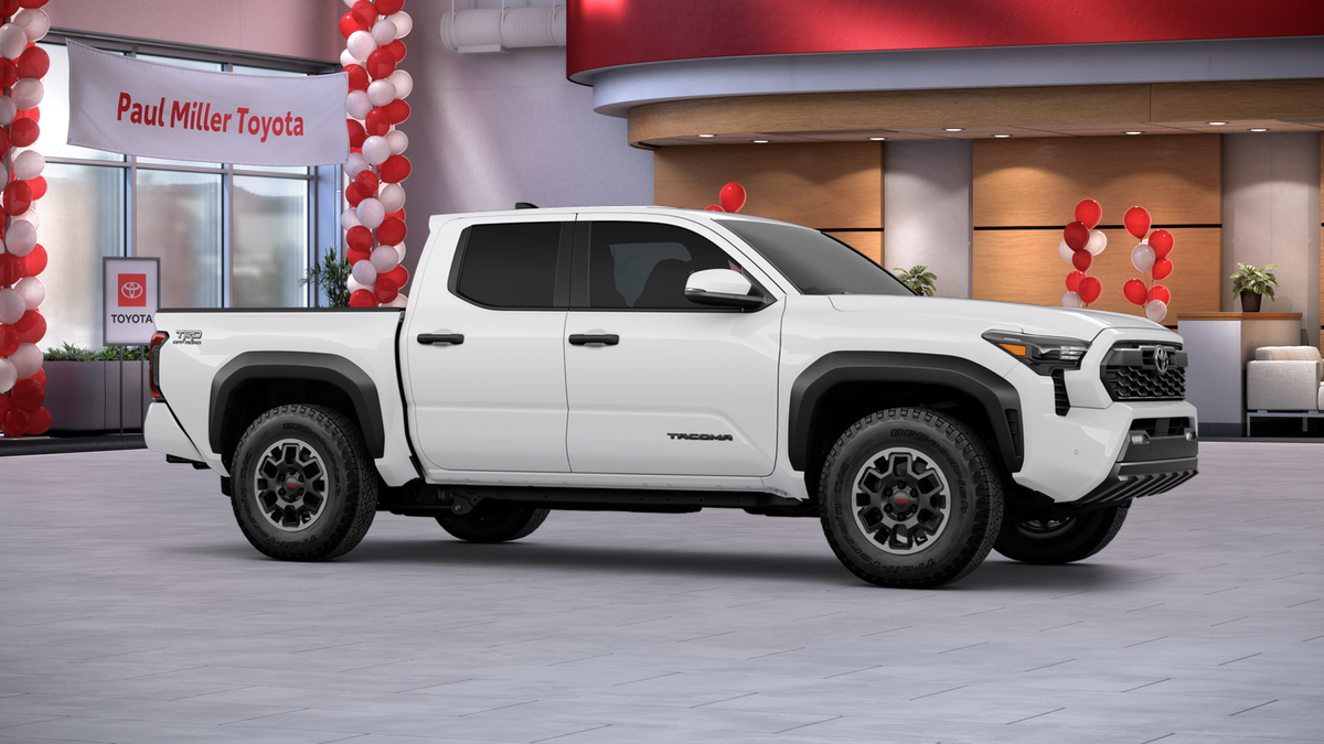 2025 Toyota Tacoma TRD Off Road - Photo 16