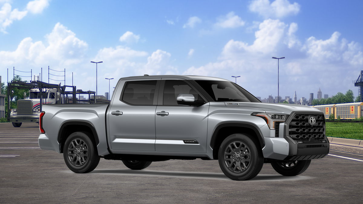 2026 Toyota Tundra Platinum CrewMax photo 16