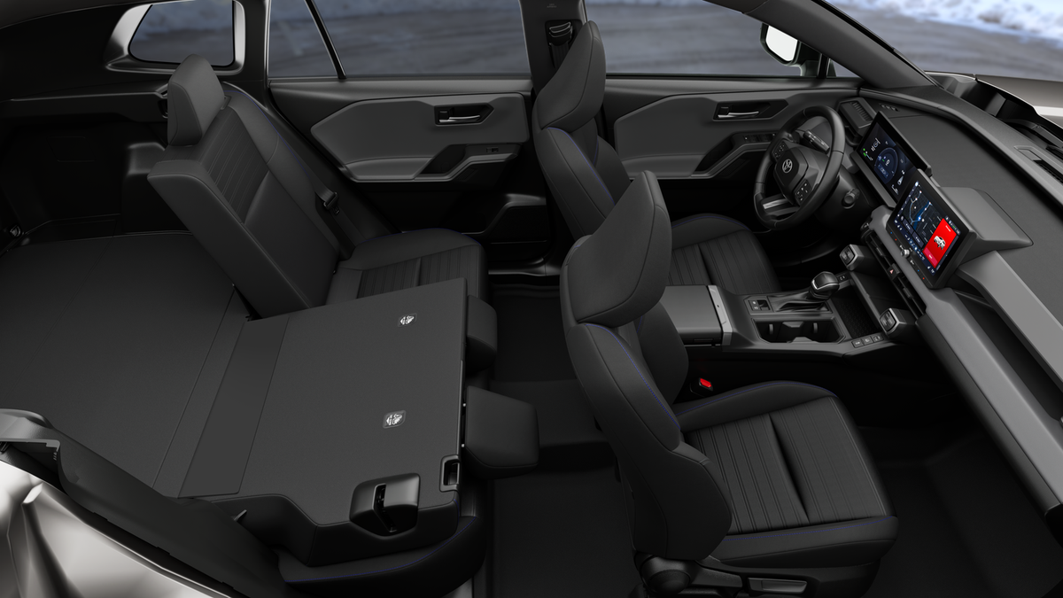 2026 Toyota RAV4 Plug-in Hybrid photo 4