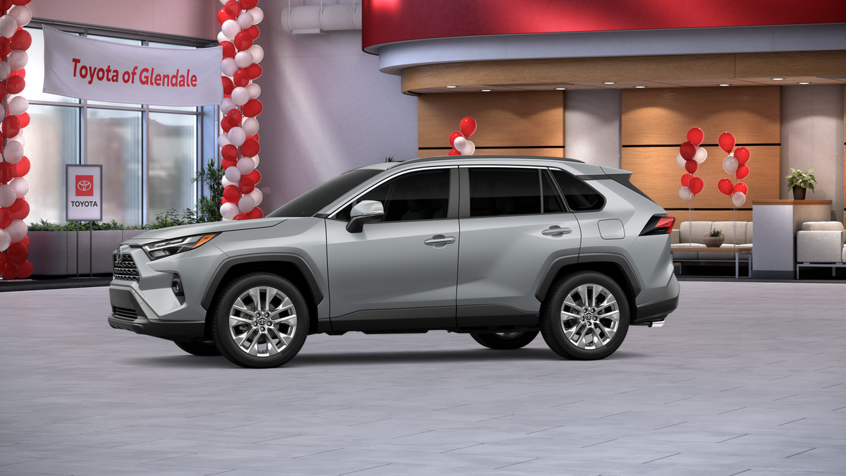 2025 Toyota RAV4 XLE Premium photo 3