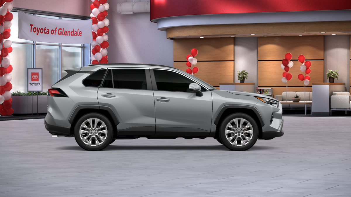 2025 Toyota RAV4 XLE Premium photo 12