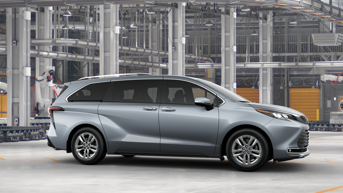 2025 Toyota Sienna Limited photo 15