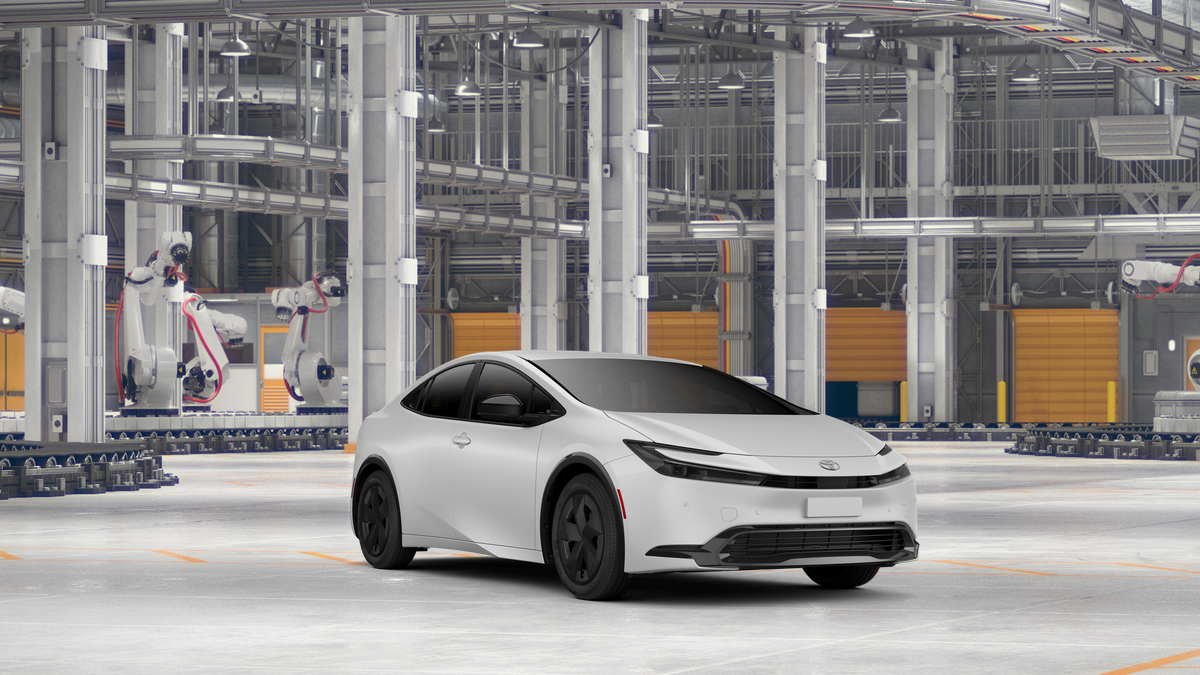 2026 Toyota Prius LE photo 15