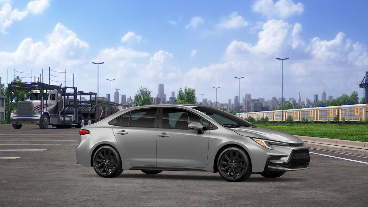 New 2026 Classic Silver Metallic with Midnight Black Metallic roof <sup>1</sup> Toyota  XSE image 15
