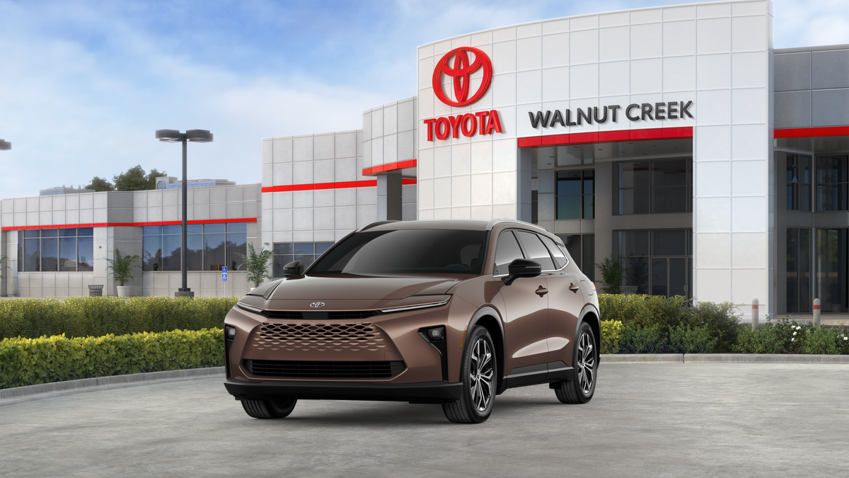 2026 Toyota Crown Signia XLE