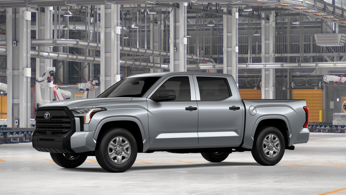 2026 Toyota Tundra SR CrewMax photo 4