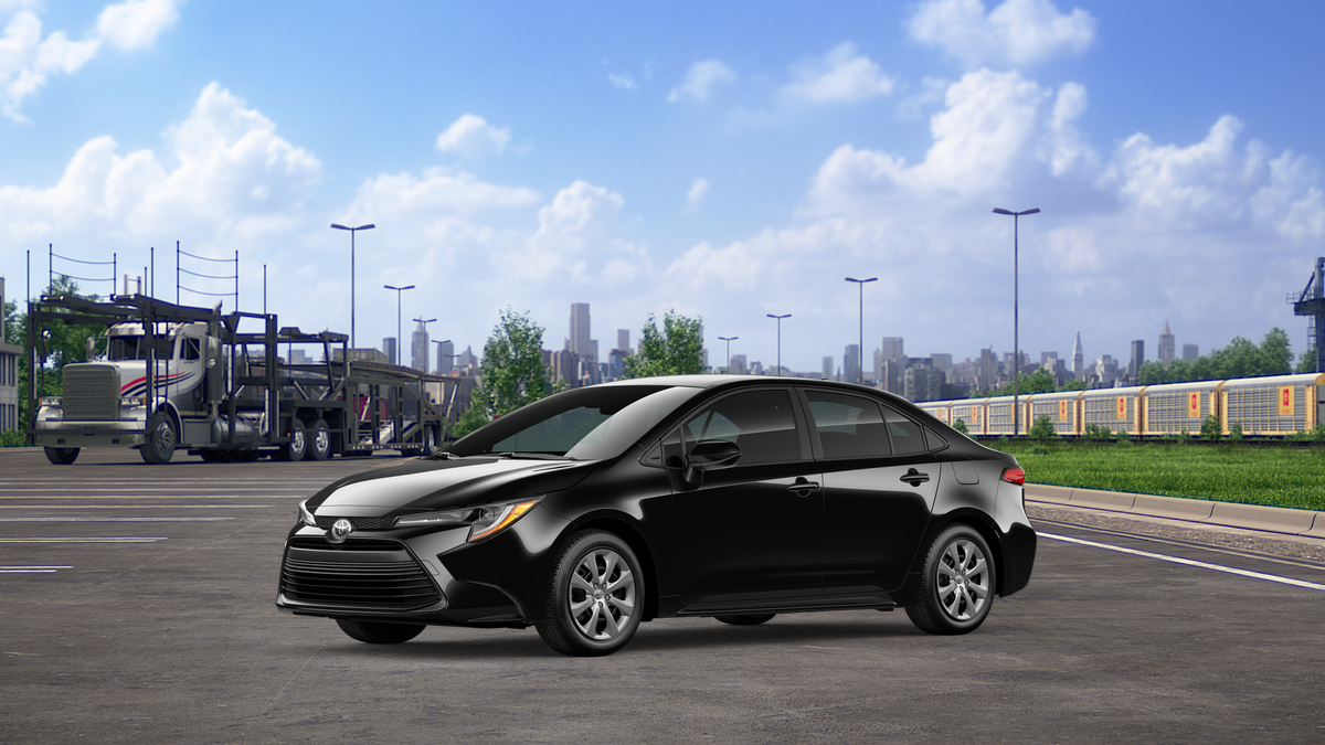 2026 Toyota Corolla LE photo 7